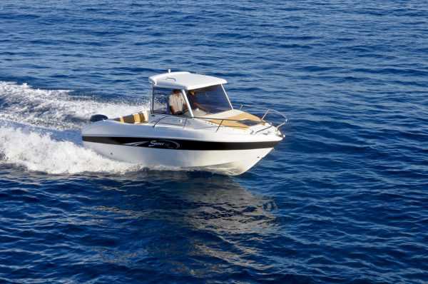 Saver 590 cabin fisher, barco de pesca deportiva